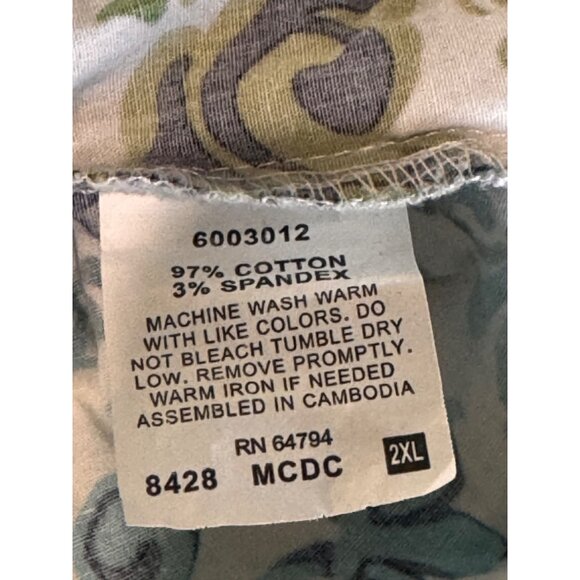 Med Couture Womens 2XL Scrub Top Floral Pattern 97% Cotton 3% Spandex - Picture 3 of 6